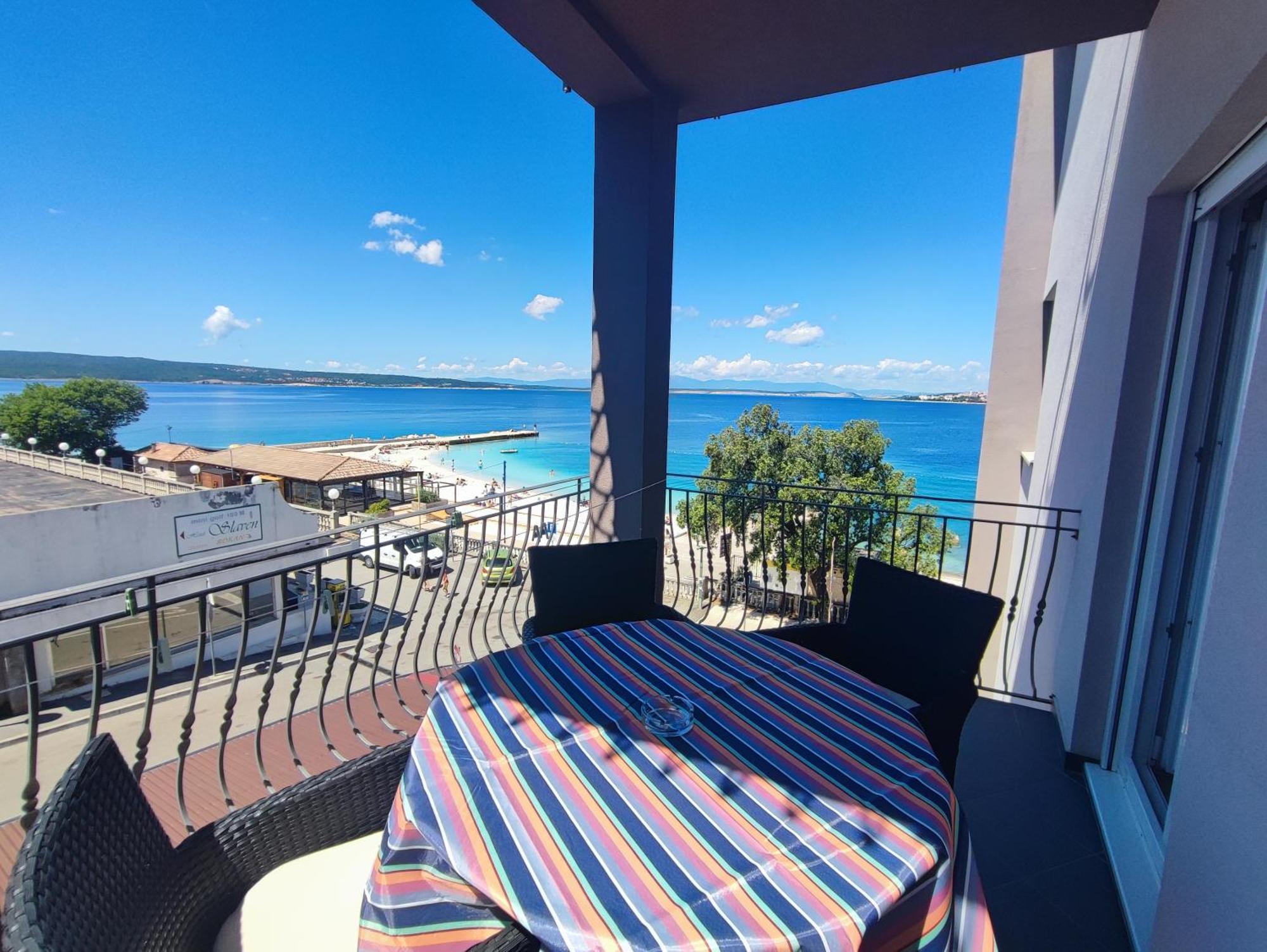 Apartmani Plaza Selce Camera foto