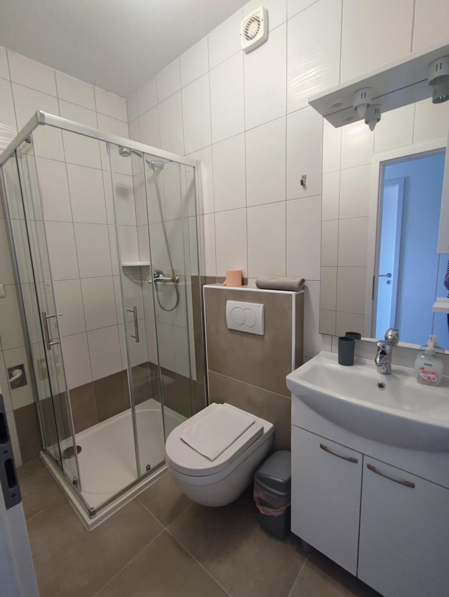 Apartmani Plaza Selce Camera foto